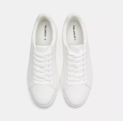 PULL&BEAR + DEIN FIRMENLOGO